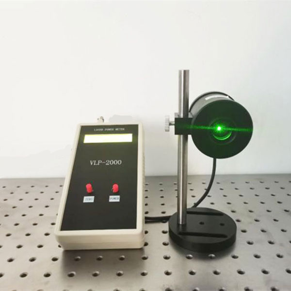 11nm~19000nm 5mW~3000mW CW Laser Power Meter 20mm Detection Diameter